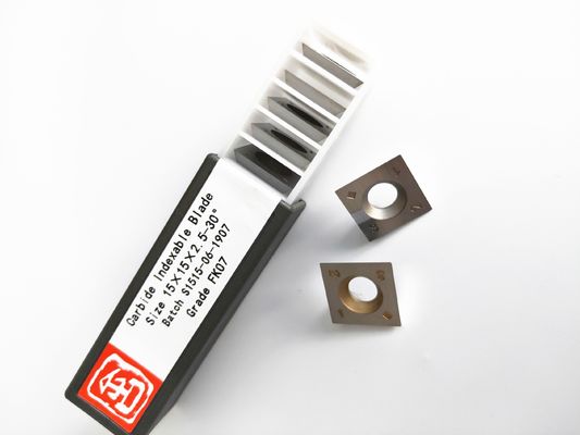 YG6/YG8 αντιστρέψιμα μαχαίρια καρβιδίου βολφραμίου 15x15x2.5mm καταχωρήσιμο ένθετο για την ξύλινη εργασία